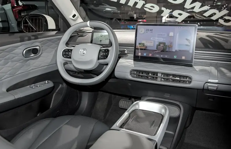 DongFeng Box Box 31.45 kWh (95 bg) Electric - görsel 3
