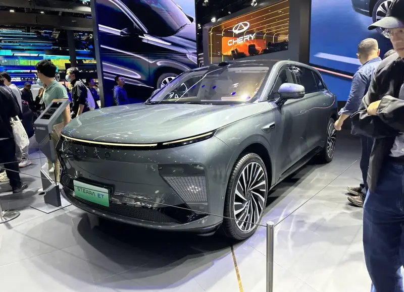 Exeed Sterra ET Sterra ET 77 kWh (313 bg) Electric - görsel 2