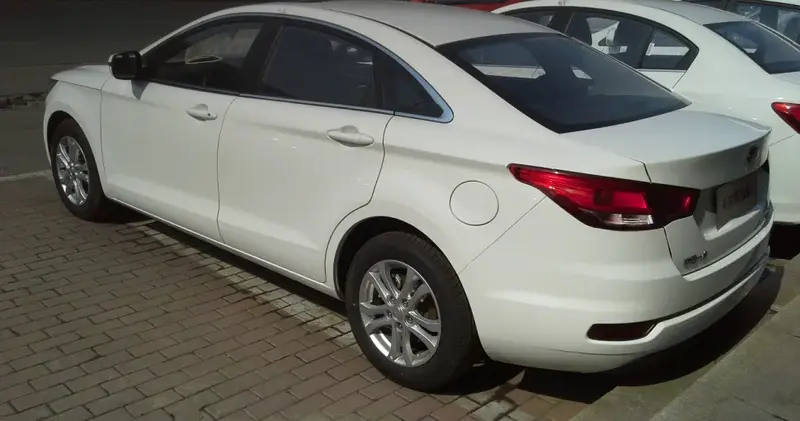 FAW Besturn B50 - 2