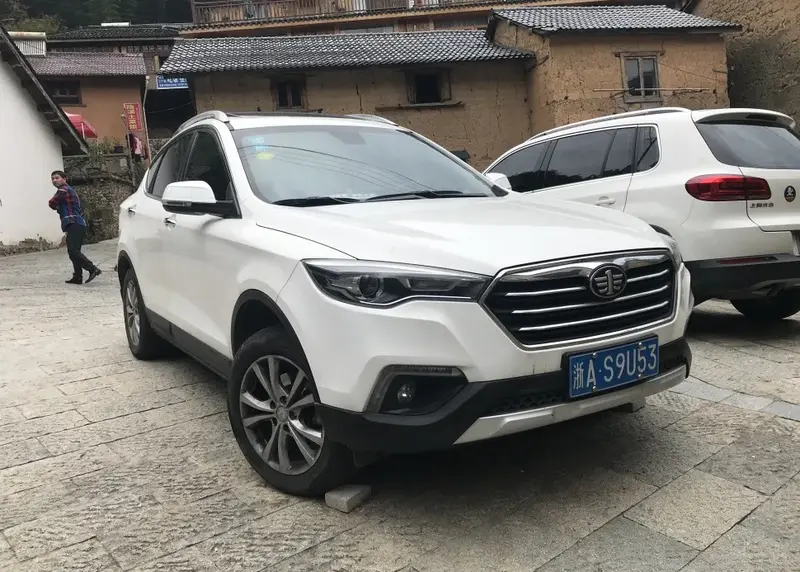 FAW Besturn X80 Besturn X80 I (facelift 2017)