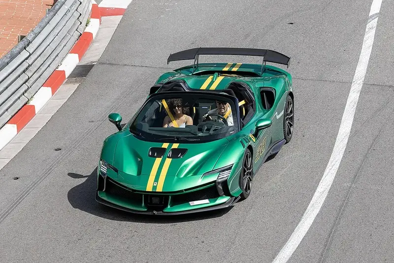 Ferrari SF90 - 5