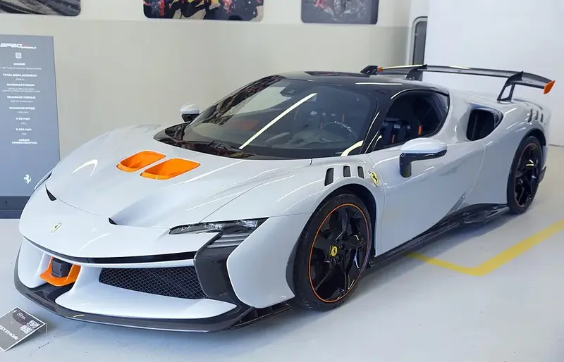 Ferrari SF90 - 3