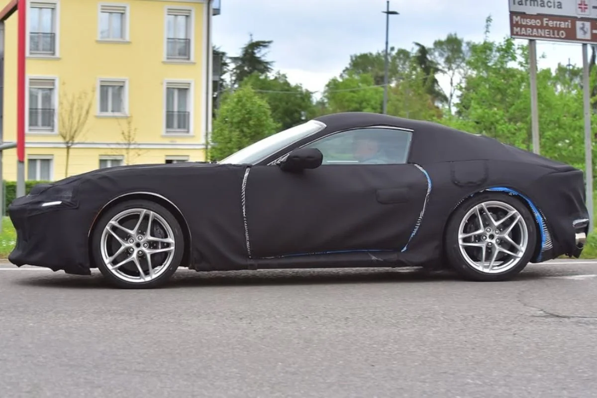 Ferrari Amalfi Amalfi
