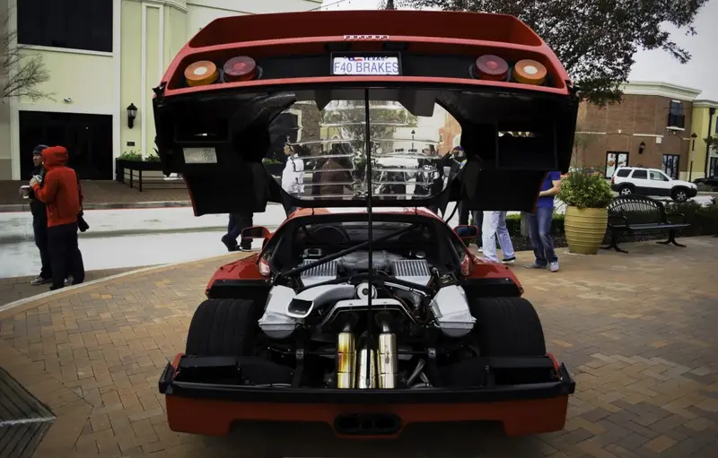 Ferrari F40 - 4