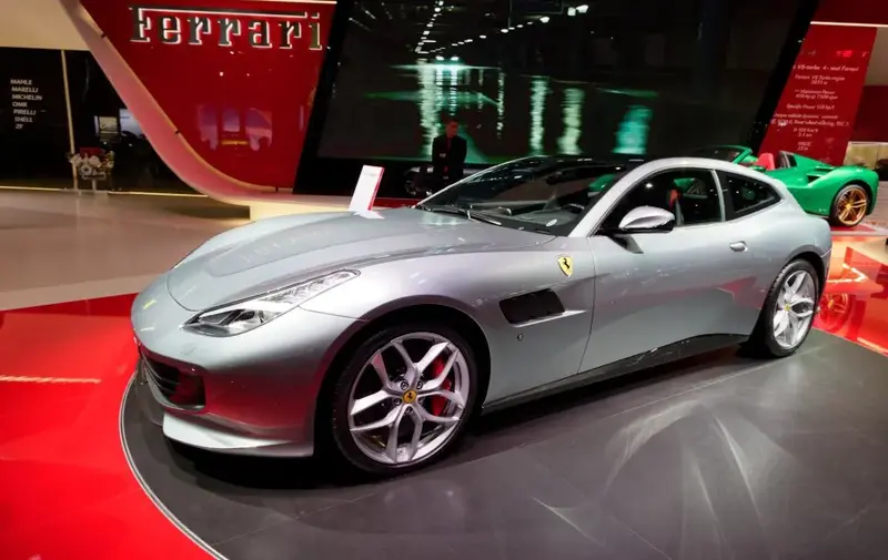 Ferrari GTC4Lusso GTC4Lusso T