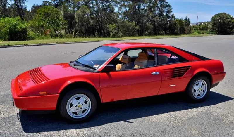 Ferrari Mondial - 6