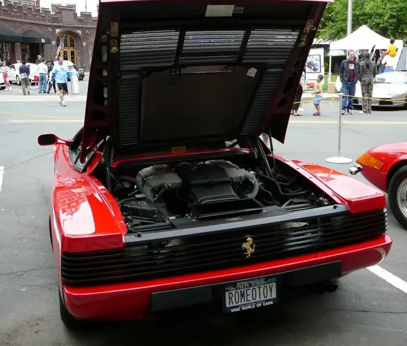 Ferrari Testarossa - 5
