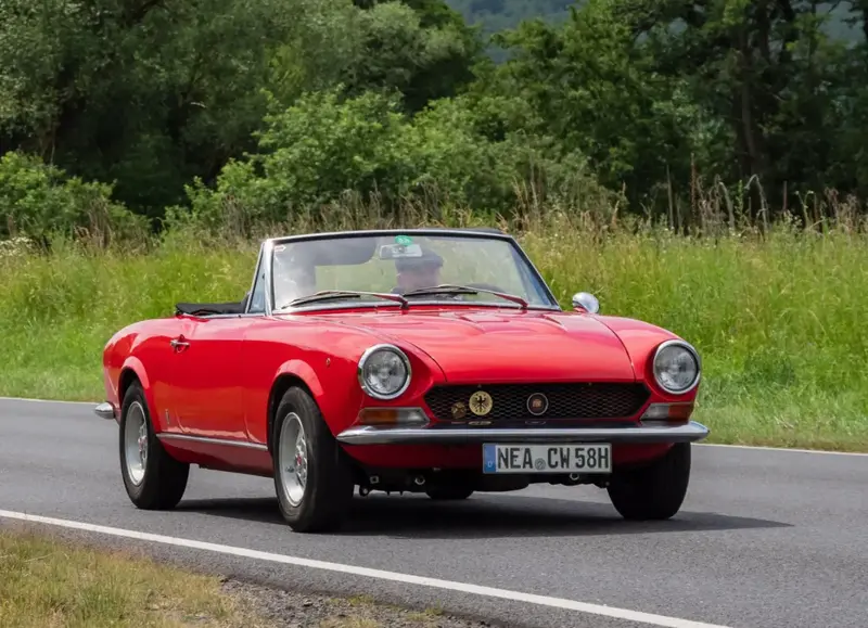 Fiat 124 124 Spider