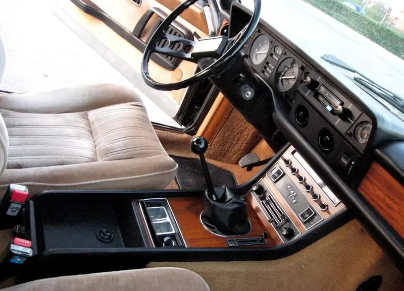 Fiat 130 - 5