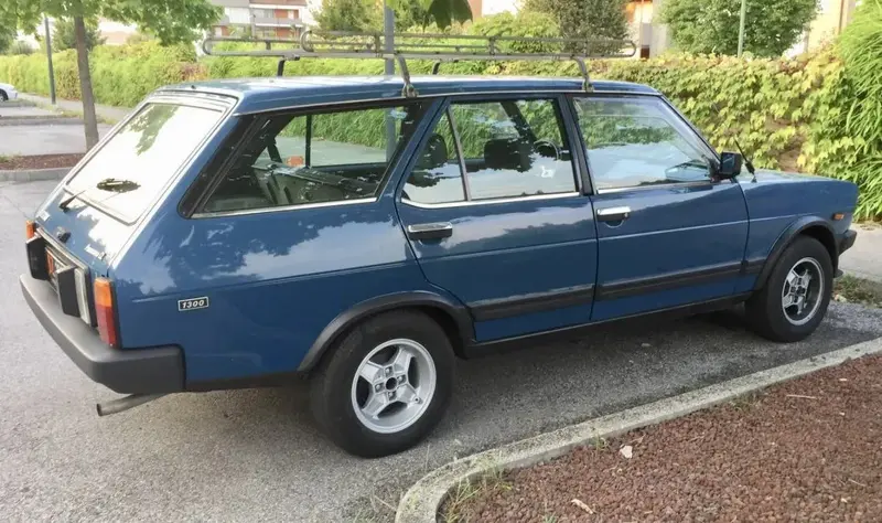 Fiat 131 131 Familiare/panorama 1.6 CL (AF1) (75 bg) - görsel 2