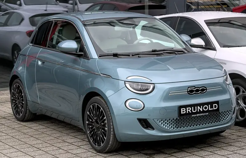 Fiat 500 500e (332) Cabrio