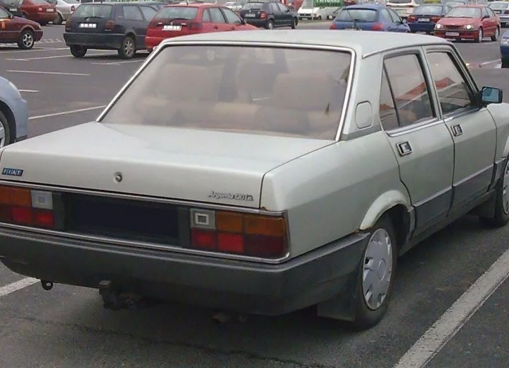 Fiat Argenta Argenta (132A)