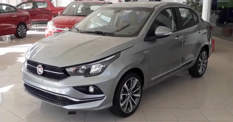 Fiat Cronos - 2