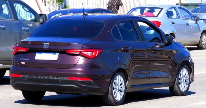 Fiat Cronos - 3
