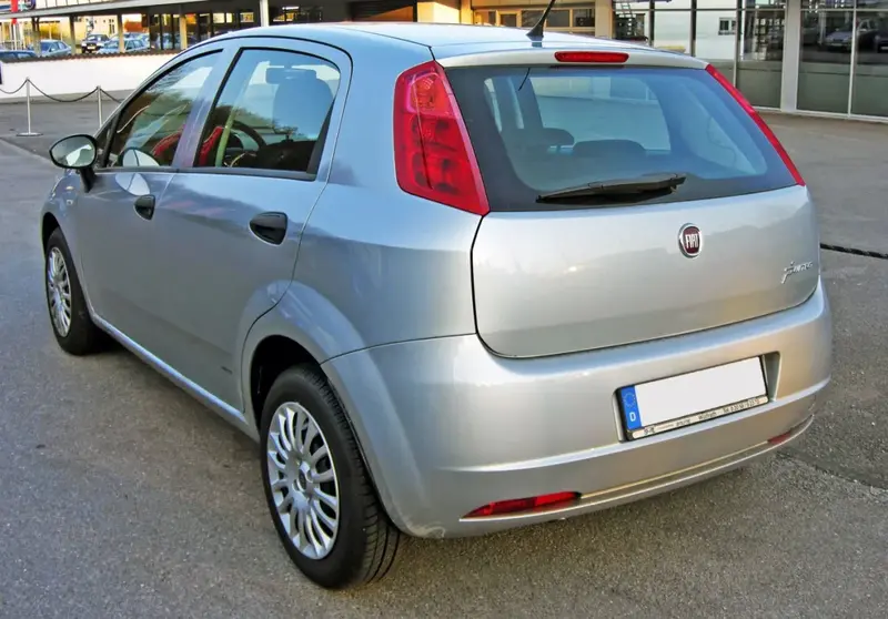 Fiat Punto - 6