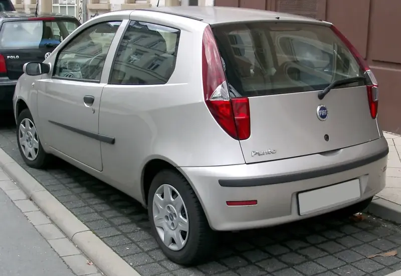 Fiat Punto - 4