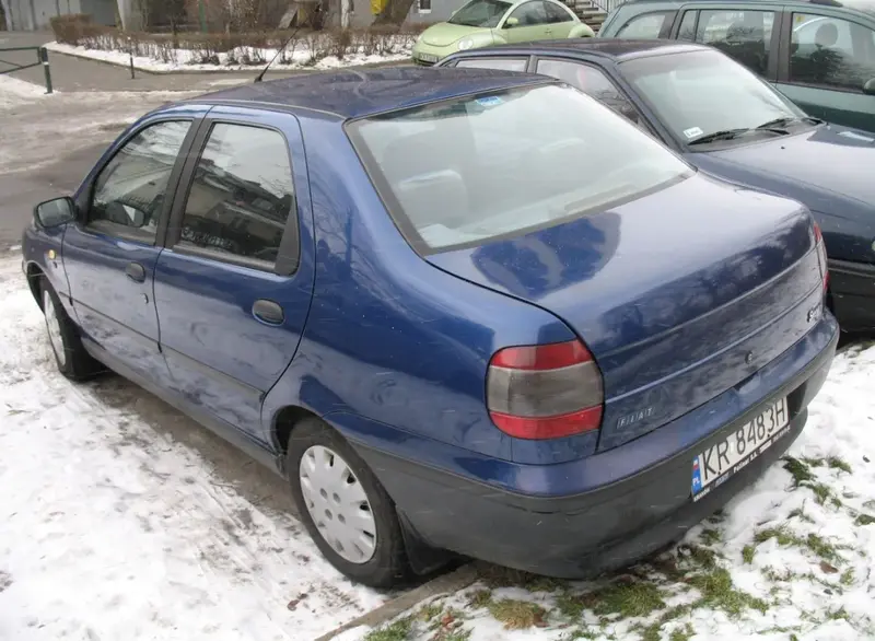 Fiat Siena - 4