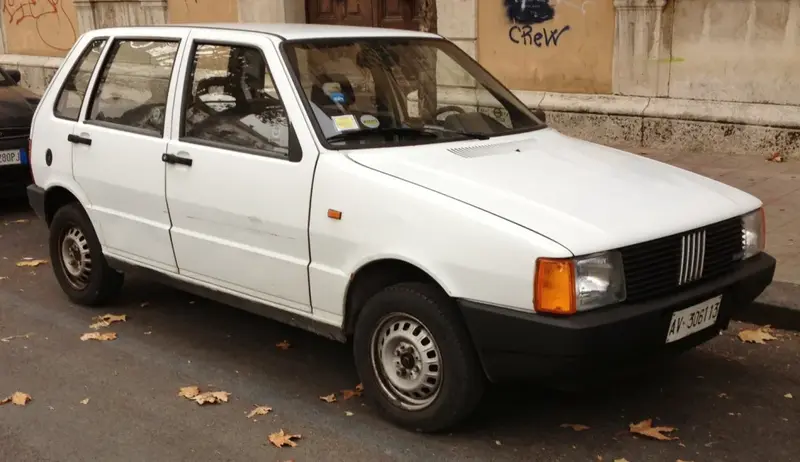 Fiat UNO 146A 70 1.3 (68 bg) - görsel 4