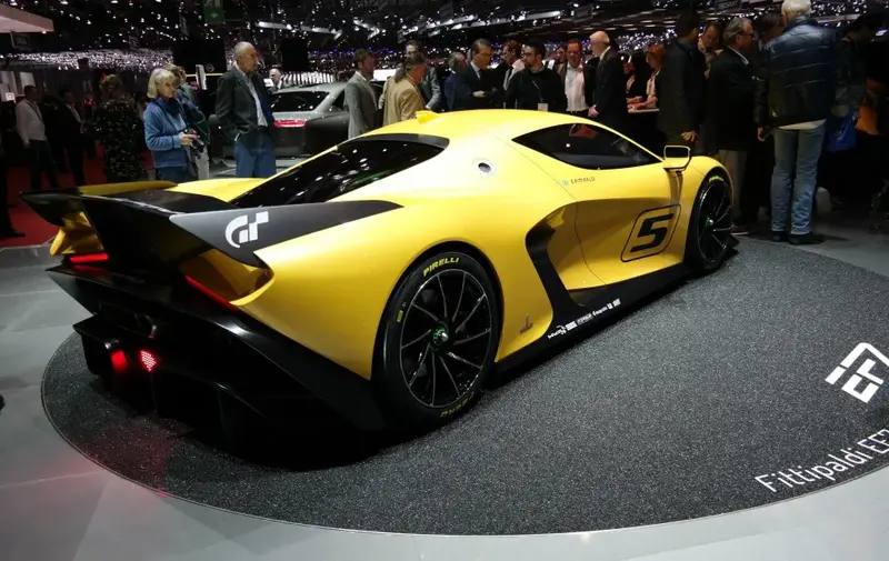 Fittipaldi EF7 - 5