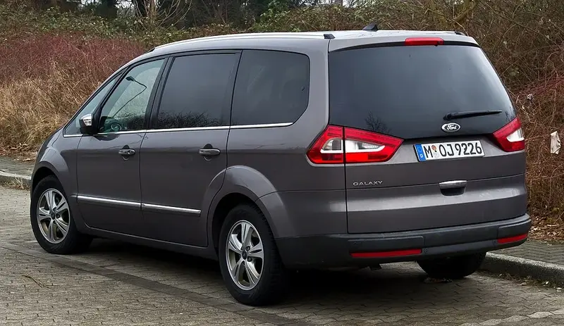 Ford Galaxy - 2