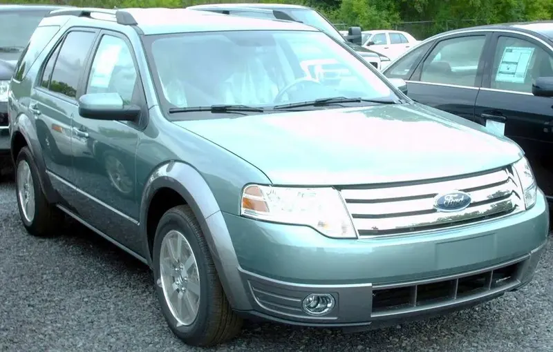 Ford Taurus X Taurus X 3.5i V6 (260 bg) AWD - görsel 2