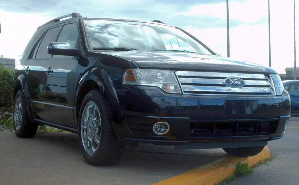 Ford Taurus X Taurus X 3.5i V6 (260 bg) AWD - görsel 3