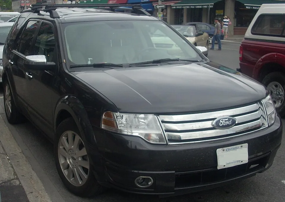 Ford Taurus X Taurus X 3.5i V6 (260 bg) AWD