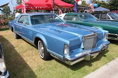 Ford Thunderbird Thunderbird V Coupe