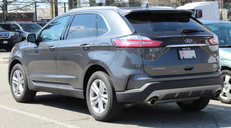 Ford Edge - 4