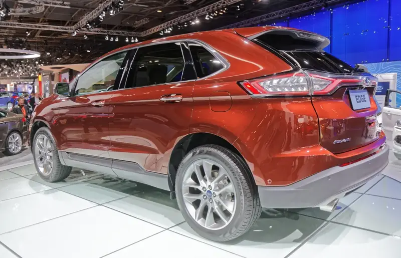 Ford Edge - 3