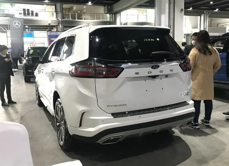 Ford Edge - 3