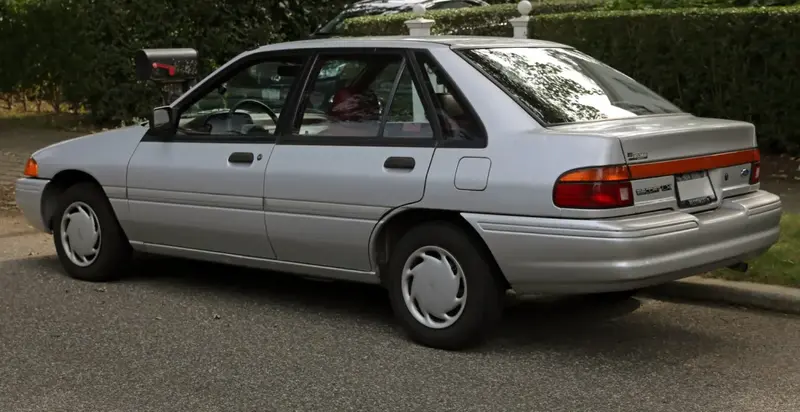 Ford Escort - 2