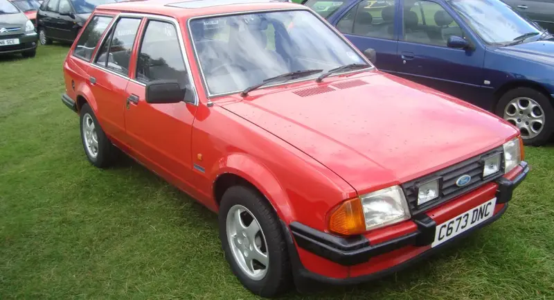 Ford Escort - 2