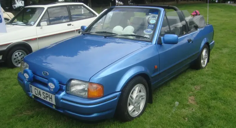 Ford Escort - 2