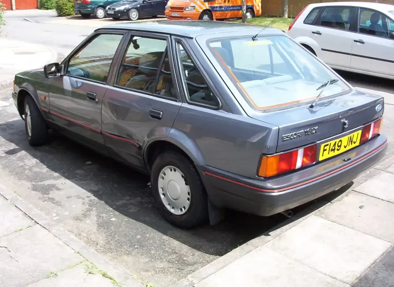 Ford Escort - 4