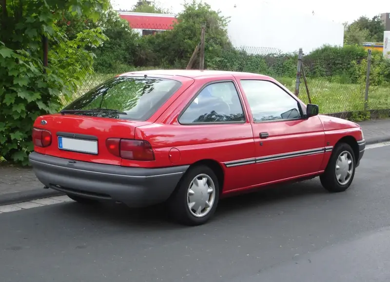 Ford Escort - 3