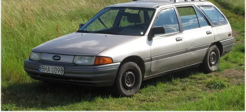 Ford Escort - 2