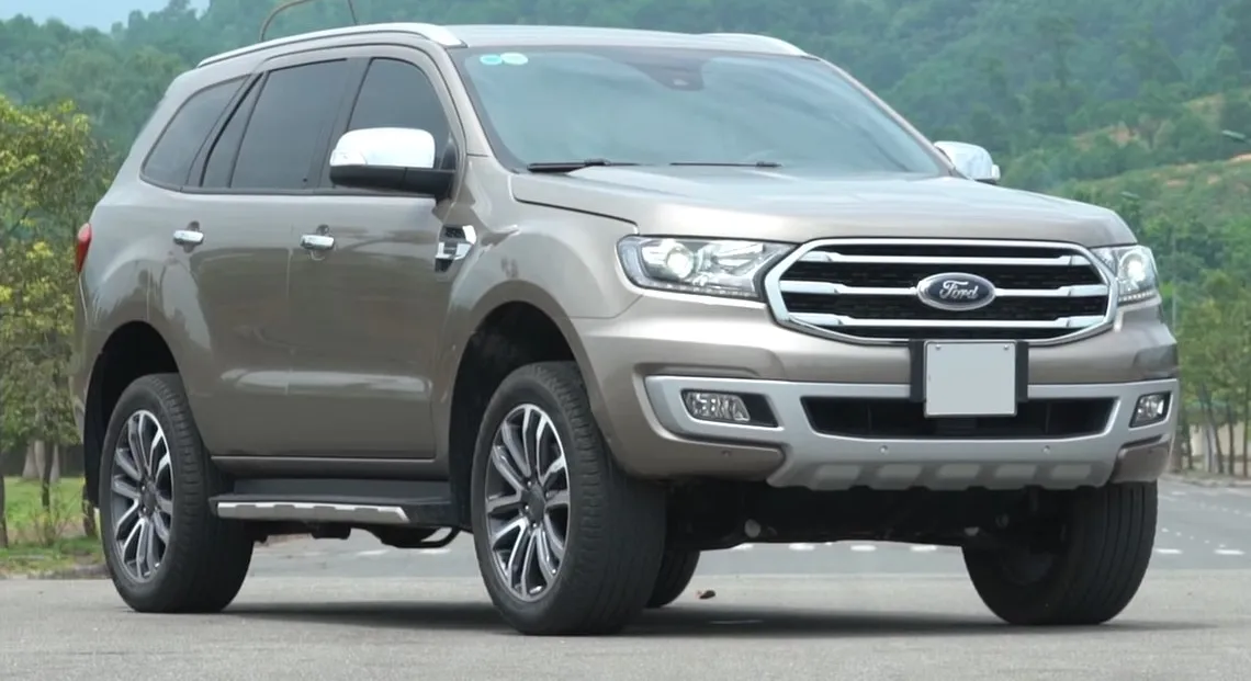 Everest II (U375/UA, facelift 2018)