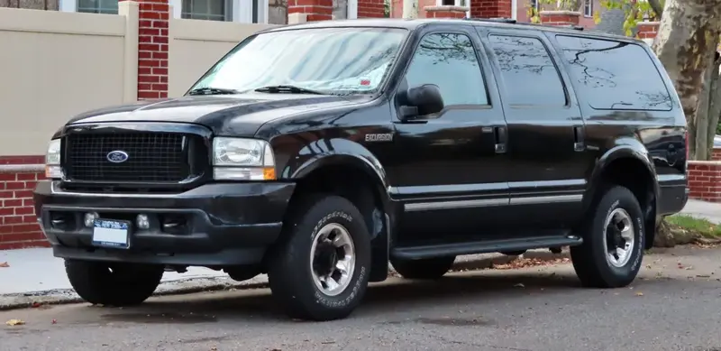 Ford Excursion - 4