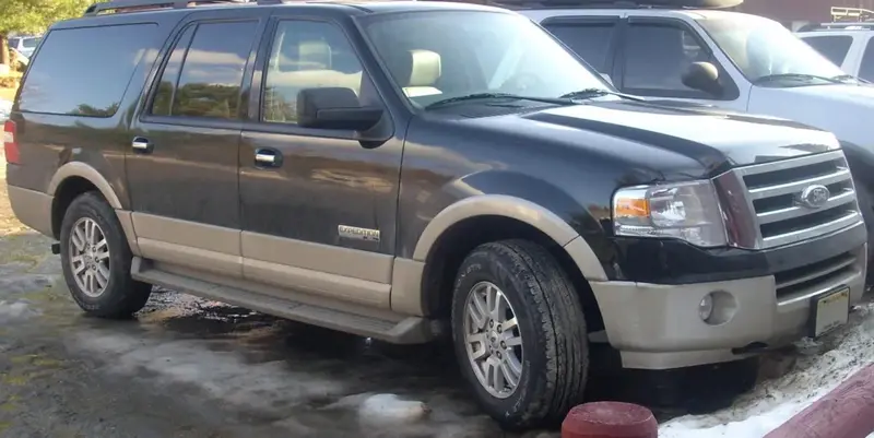 Ford Expedition - 4