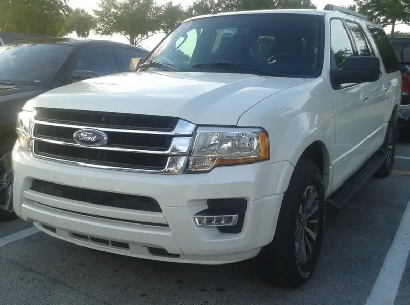 Ford Expedition - 4