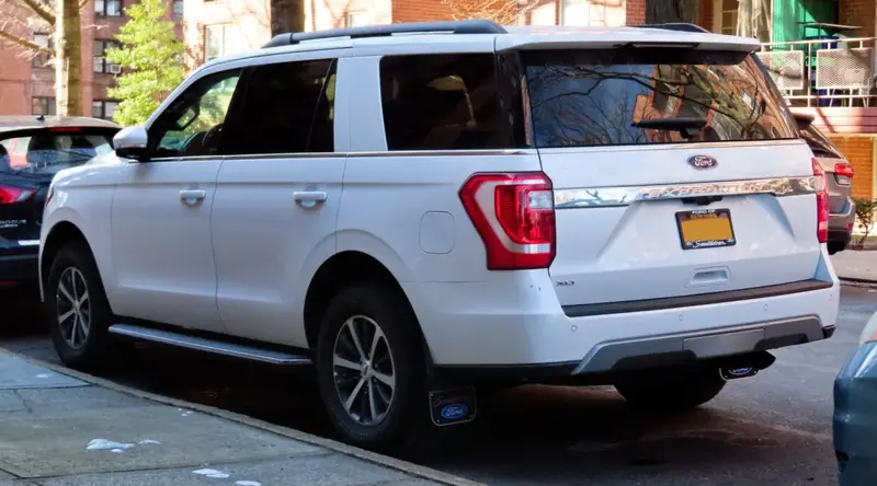 Ford Expedition - 2