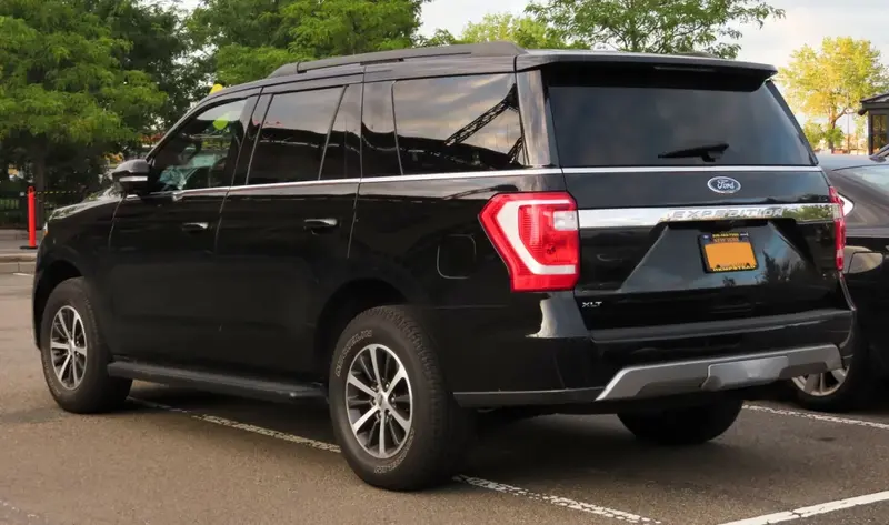 Ford Expedition - 4