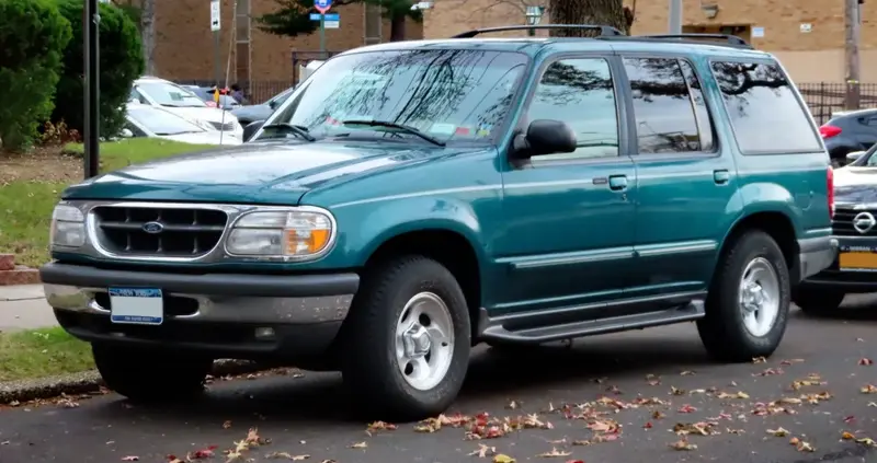 Ford Explorer - 5