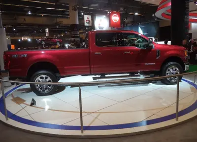 Ford F-350 Super Duty F-350 Super Duty IV Crew Cab Long box