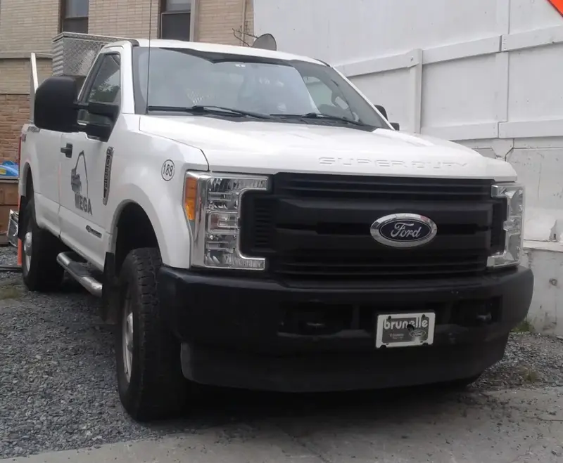 Ford F-350 Super Duty - 3
