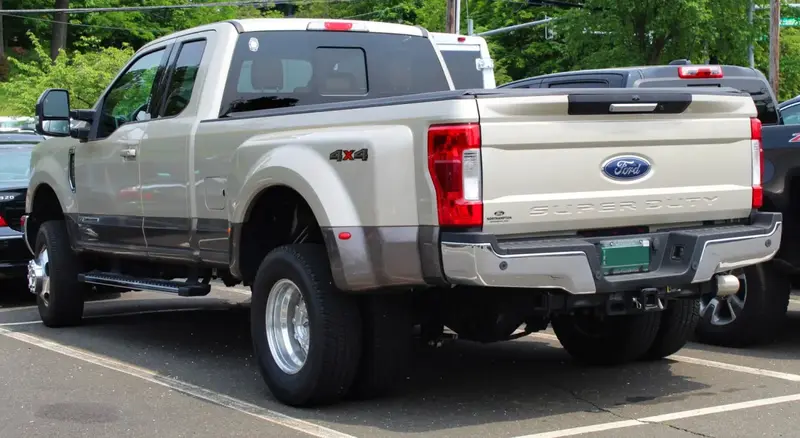 Ford F-350 Super Duty F-350 Super Duty IV Super Cab Long box