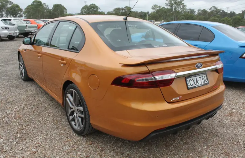 Ford Falcon - 2