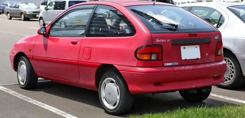 Ford Festiva - 2