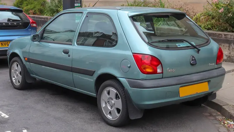 Ford Fiesta - 2